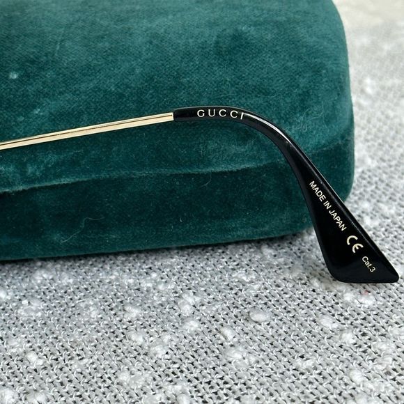 Gucci GG0062S-001 57mm Black Aviator Sunglasses with Case main image 8